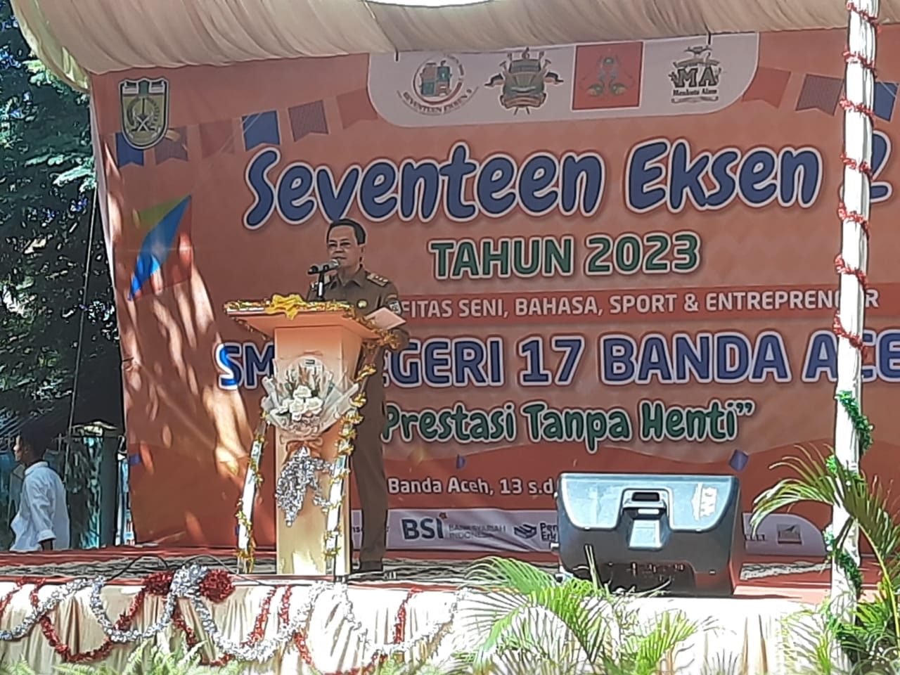SMP Negeri 17 Banda Aceh Selenggarakan Seventeen Eksen II