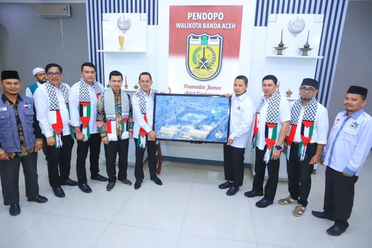 Pemko Banda Aceh Salurkan Bantuan Rp 850 Juta untuk Palestina