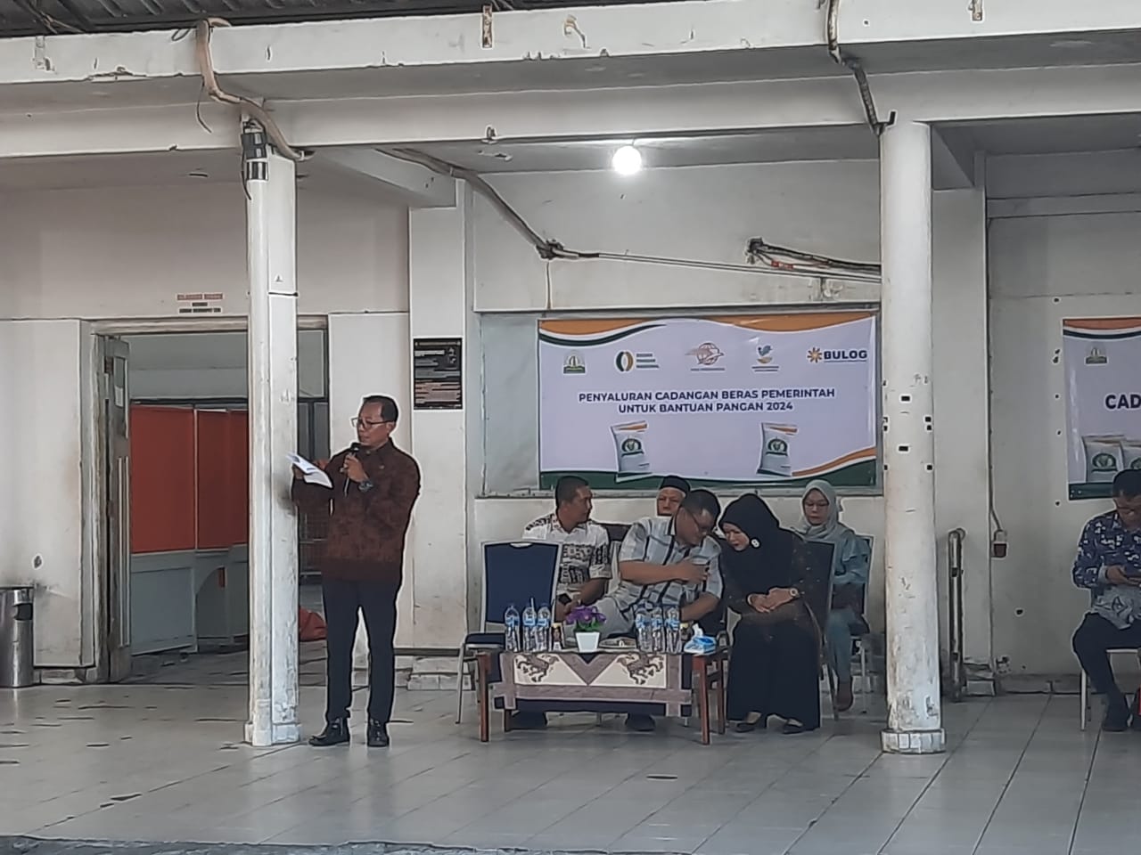 Launching Penyaluran Bantuan Pangan, Pj Wali Kota Harapkan Bantuan ini Tepat Sasaran