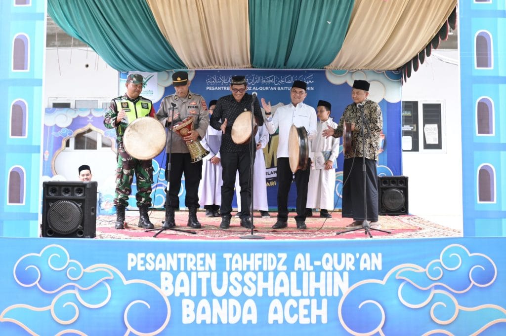 Wakil Ketua DPRK Buka COMIC Pesantren Tahfidz Baitusshalihin