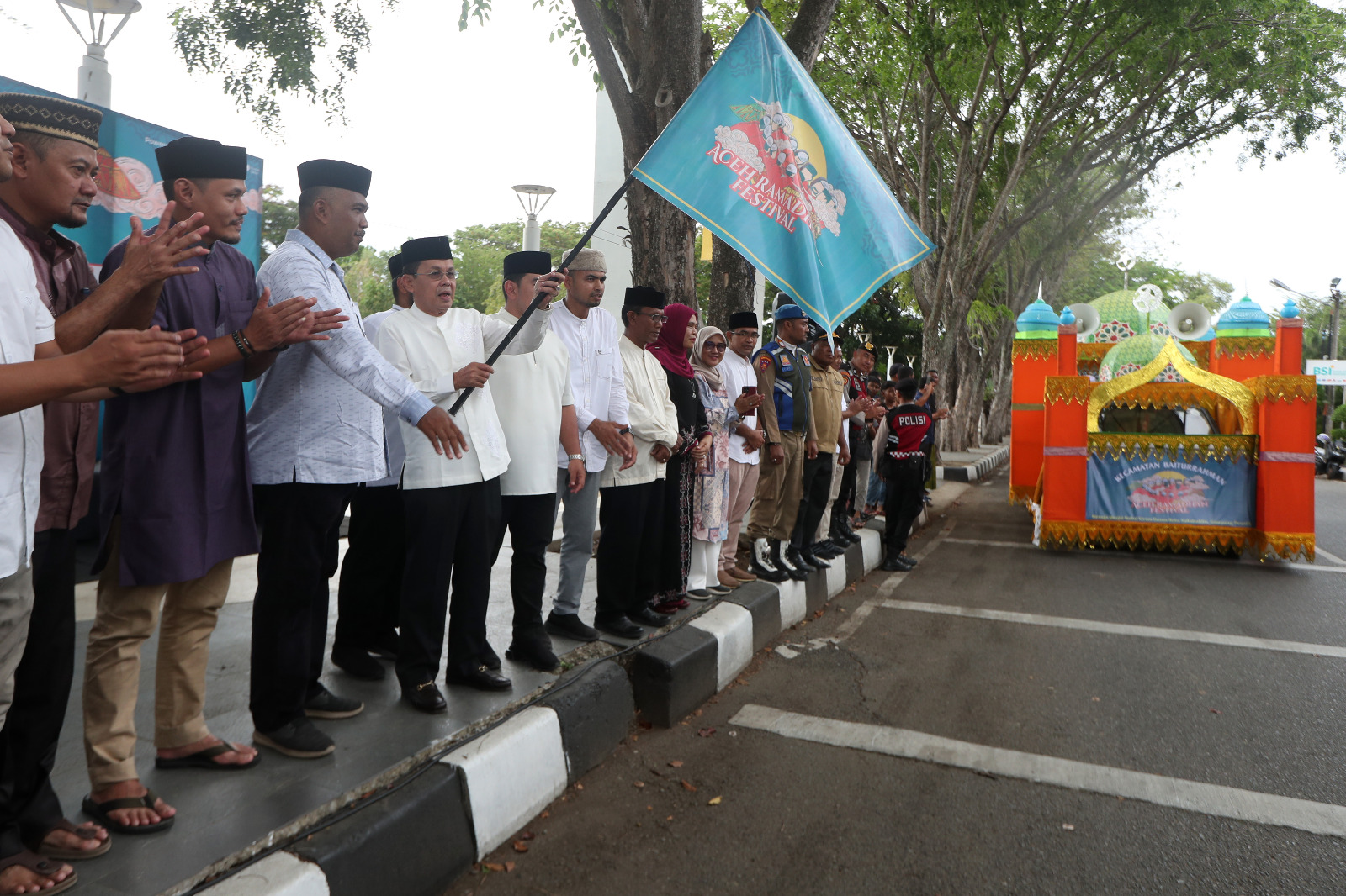 Pj Wali Kota Lepas Kirab Ramadan