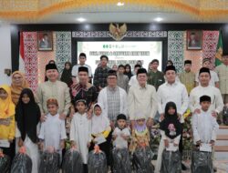 Forkopimda Banda Aceh Buka Puasa Bersama dan Santuni 100 Anak Yatim