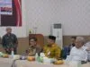 Pj Gubernur Safrizal Pantau Hasil Perhitungan Suara Sementara Pilkada di Aceh